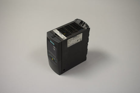 SIEMENS 6SE6440-2UD21-1AA1
