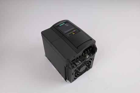SIEMENS 6SE6440-2UD23-0BA1