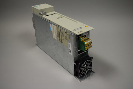 SIEMENS 6SE7024-1EP85-0AA0