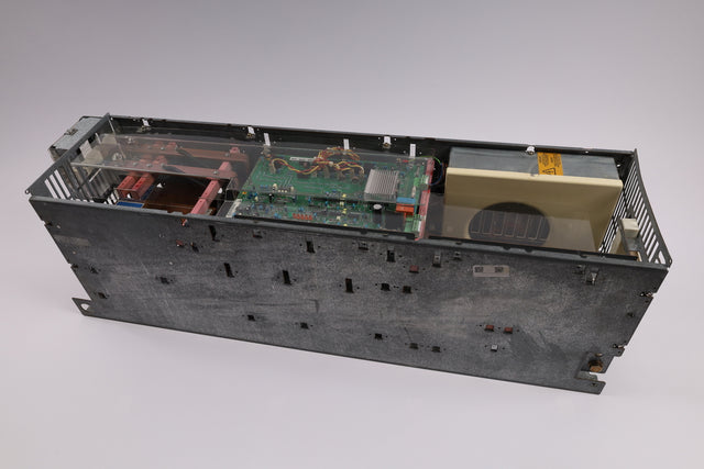 SIEMENS 6SE7031-7EE85-0AA0