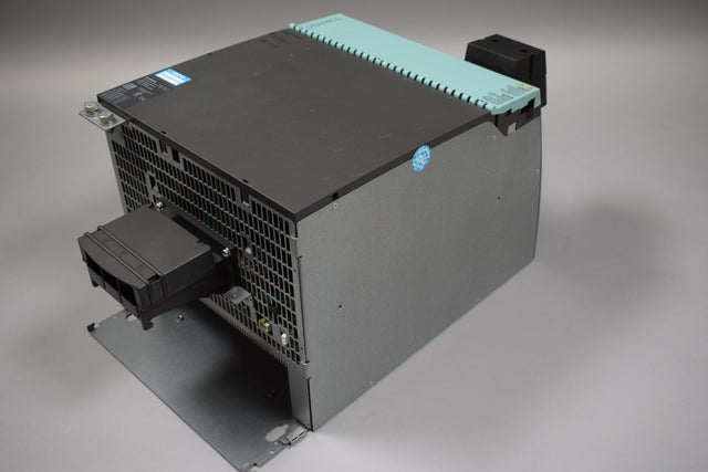 SIEMENS 6SL3120-1TE32-0AA3