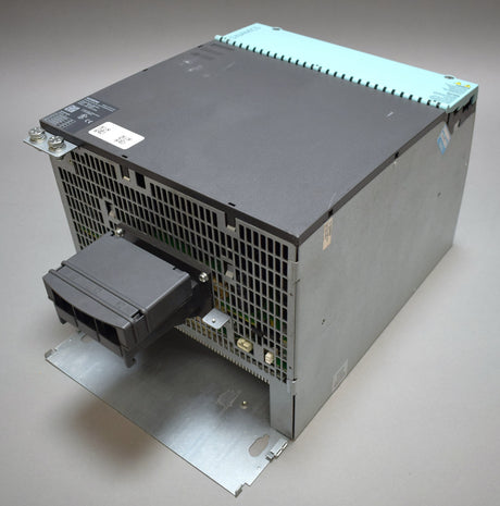 SIEMENS 6SL3120-1TE32-0AA4