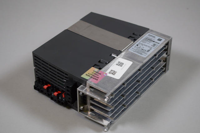 SIEMENS 6SL3210-1PE13-2UL1