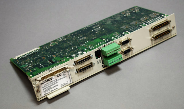 SIEMENS 6SN1118-0DM31-0AA1