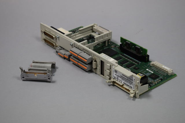 SIEMENS 6SN1118-0NH01-0AA1