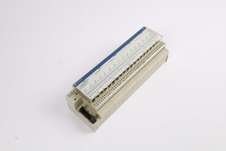 SCHNEIDER ELECTRIC ABE7R16T330