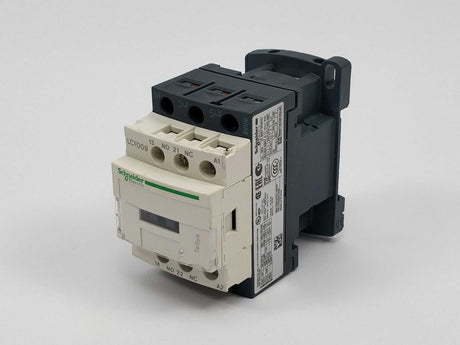 Schneider LC1D09
