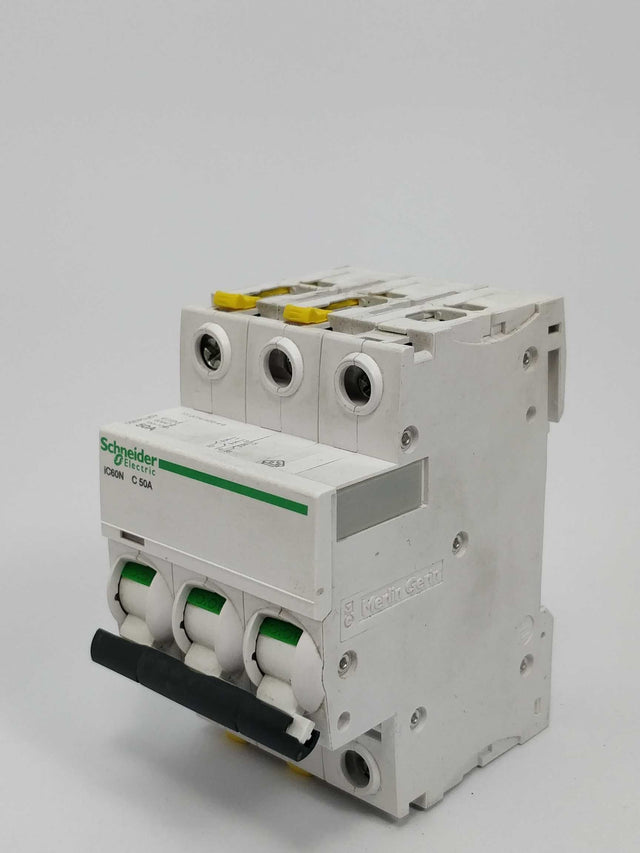 SCHNEIDER ELECTRIC iC60N C50A