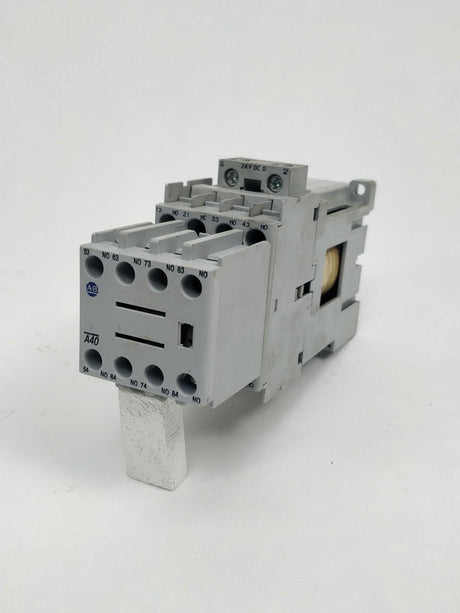 AB 700-CF310D*