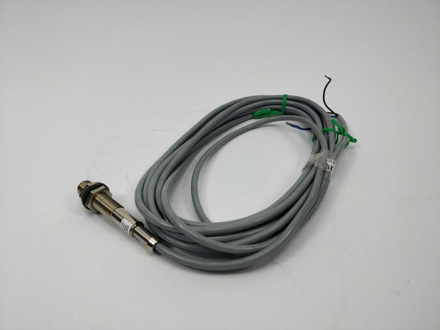 BALLUFF BES 516 329 A0 L 8801