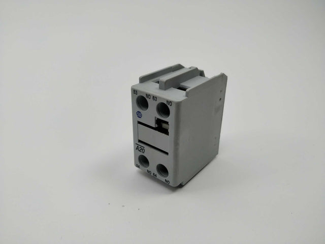 AB 100-F
