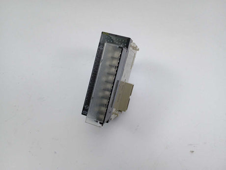 OMRON CJ1W-OC211