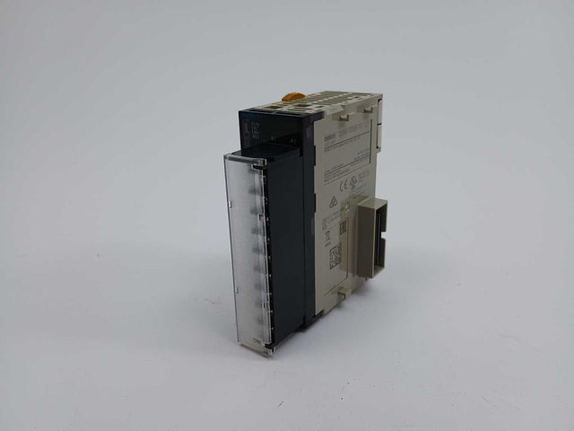 OMRON CJ1W-AD081-V1