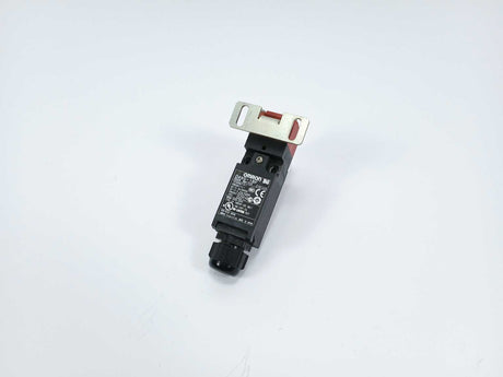 OMRON D4NS-1BF