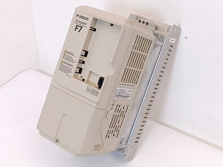 OMRON / YASKAWA CIMR-F7Z40P7