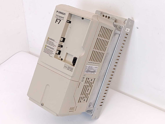 OMRON / YASKAWA CIMR-F7Z40P7