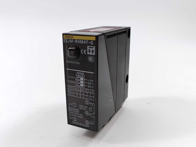 OMRON E3JM-R4M4T-G