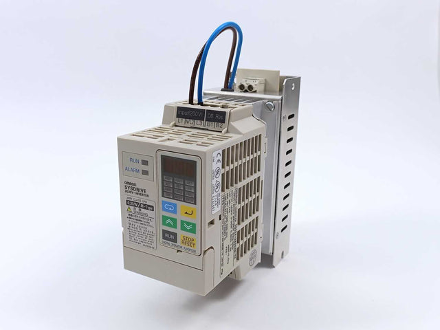 OMRON 3G3EV-AB002M-CE