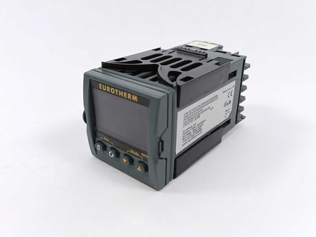 Eurotherm 3216/CC/VL/LRXX/X/XXX/G/ENG