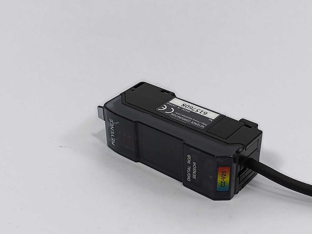 KEYENCE  CZ-V21