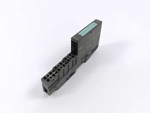 SIEMENS 6ES7135-4FB01-0AB0