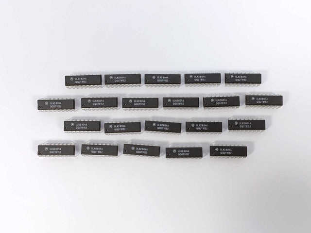 ANALOG DEVICES ULN2804A