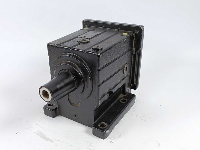 LENZE GST052SVBR071C13