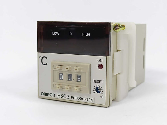 OMRON E5C3WR40P