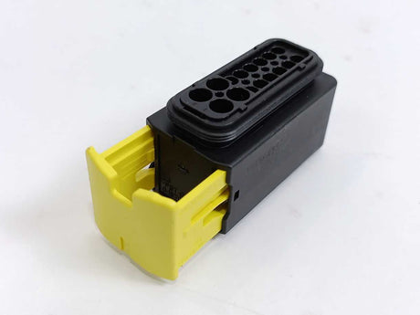 TE CONNECTIVITY 7561101