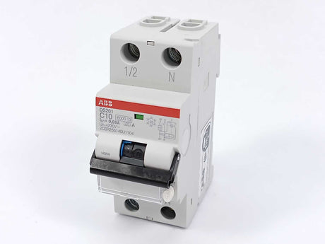 ABB 2CSR255140U1104