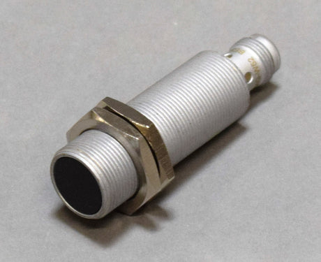 BALLUFF BESM18MI-PSC80A-S04G-W52