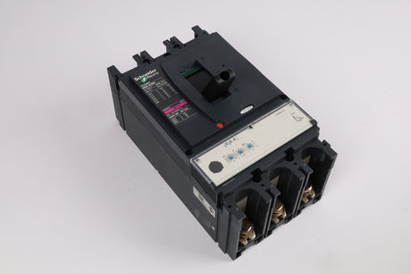 SCHNEIDER ELECTRIC C63W32D630