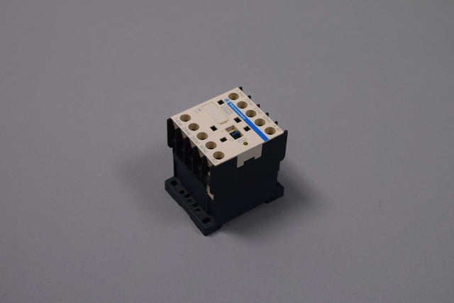 SCHNEIDER ELECTRIC CA4KN40BW3