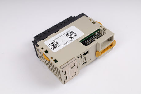 OMRON CJ1W-AD081-V1(SL)
