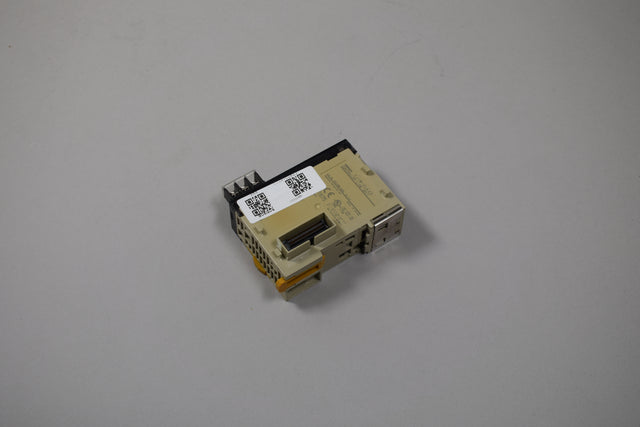 OMRON CJ1W-CLK23