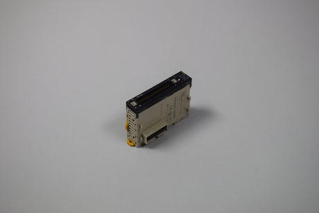 OMRON CJ1W-OD231