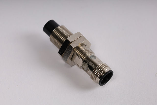OMRON E2E-X8MB1T12-M1