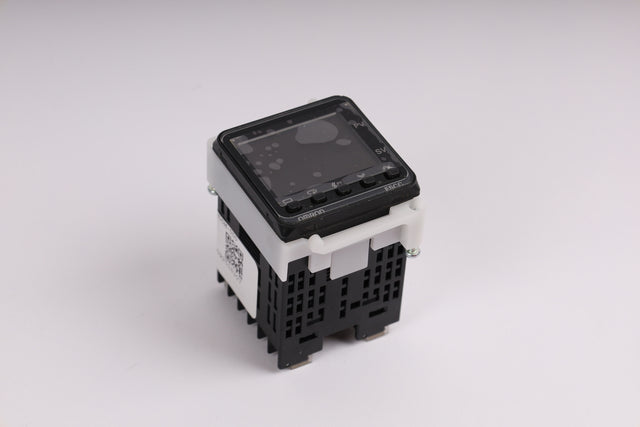 OMRON E5CC-QX3D5M-000