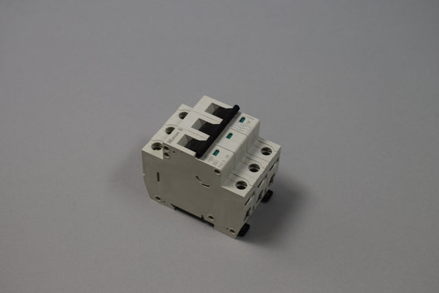 MOELLER FAZ-3-B6