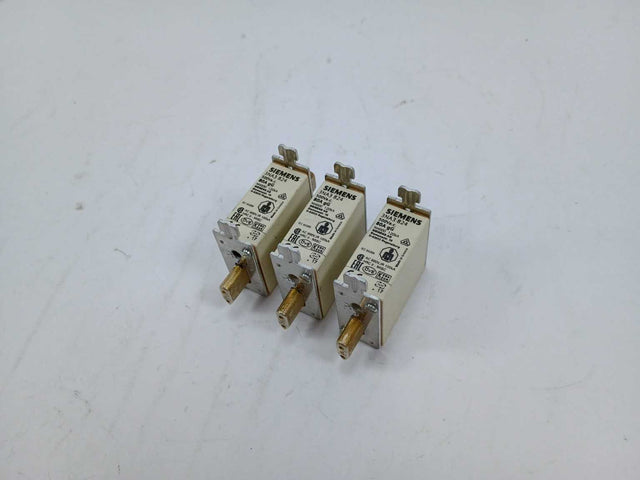 SIEMENS 3NA3824