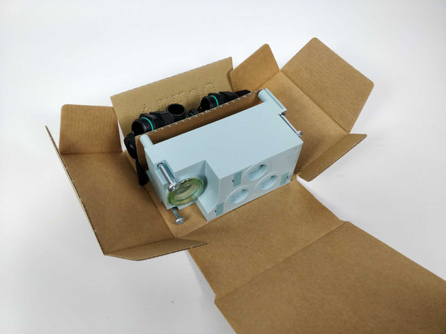 SIEMENS 6ES7 194-4AC00-0AA0