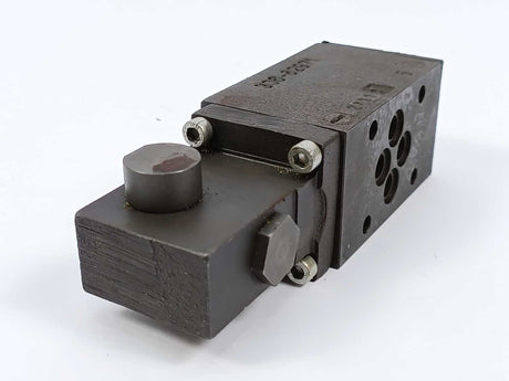 PARKER 4D0134460304B1
