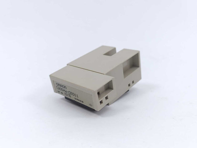 OMRON C200HW-CE011