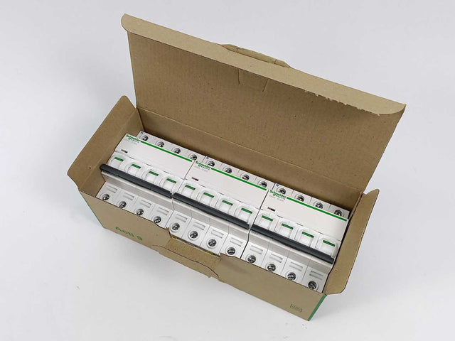 SCHNEIDER ELECTRIC A9F04732