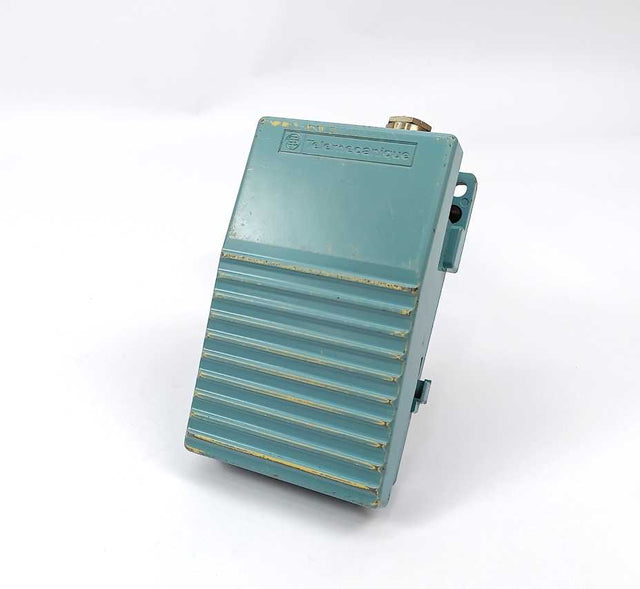 SCHNEIDER ELECTRIC XPEM110