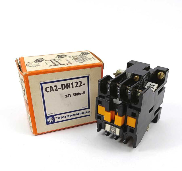 SCHNEIDER ELECTRIC CA2-DN122