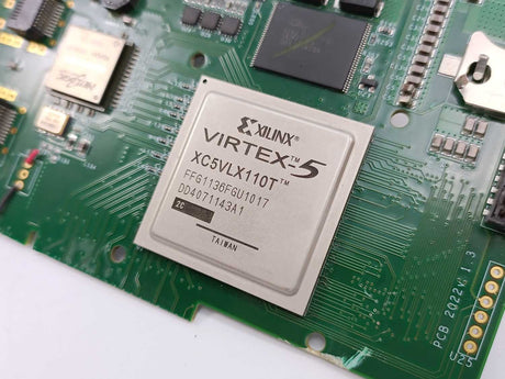 XILINX XC5VLX110T