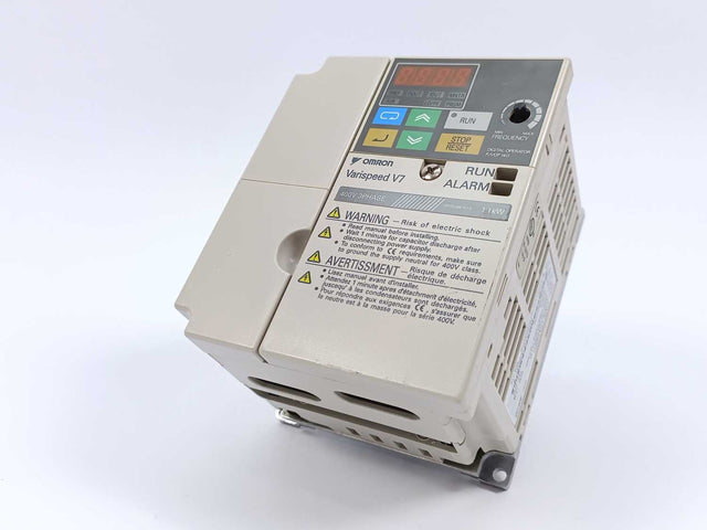 OMRON / YASKAWA CIMR-V7AZ40P2