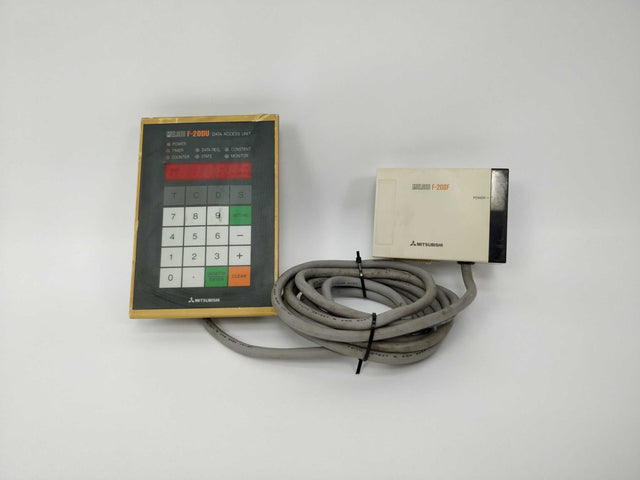 MITSUBISHI MELSEC F-20DU with MELSEC F-20DF