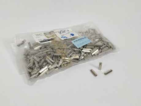 Distance bolt M2.5x18mm 4977002061